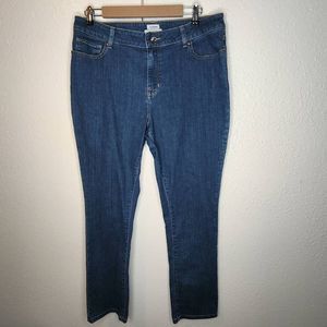 LL Bean The Favorite Fit Straight Leg Jeans Size 14